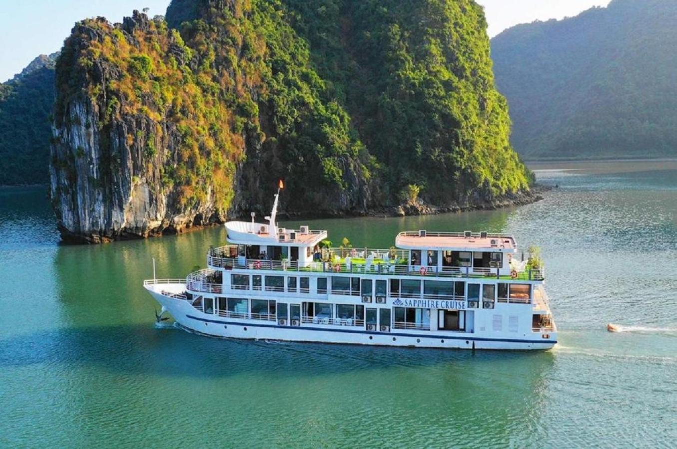 Halong Sapphire Cruises Hotell Ha Long Exteriör bild