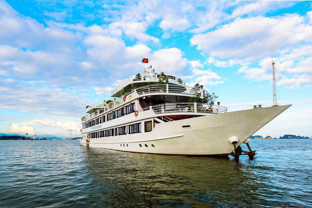 Halong Sapphire Cruises Hotell Ha Long Exteriör bild