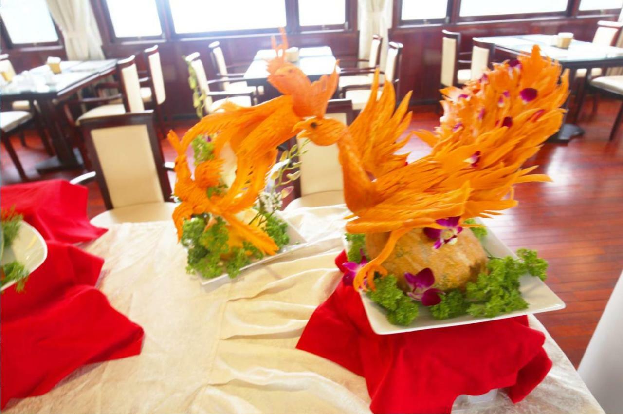 Halong Sapphire Cruises Hotell Ha Long Exteriör bild